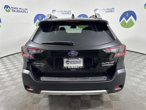 2025 Subaru Outback Touring XT