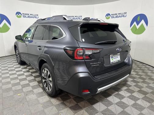 2025 Subaru Outback Touring XT