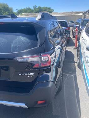 Crystal Black Silica 2024 Subaru Outback Limited XT