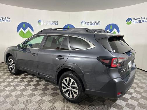 Magnetite Gray Metallic 2024 Subaru Outback Premium