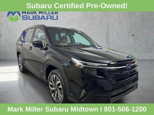 Crystal Black Silica 2025 Subaru Forester Hybrid Touring