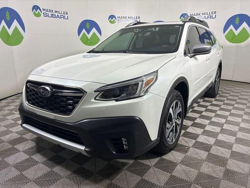 2022 Subaru Outback Touring XT