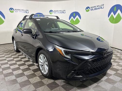 2023 Toyota Corolla Hatchback SE