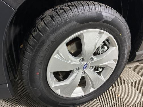 2024 Subaru Ascent Base