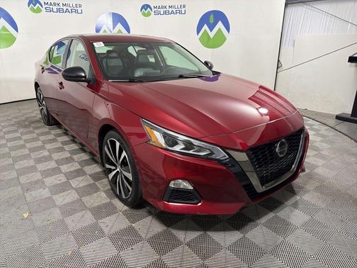 2020 Nissan Altima 2.5 SR