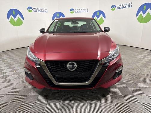 2020 Nissan Altima 2.5 SR