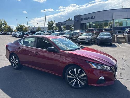2020 Nissan Altima 2.5 SR