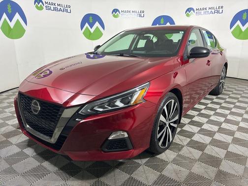 2020 Nissan Altima 2.5 SR