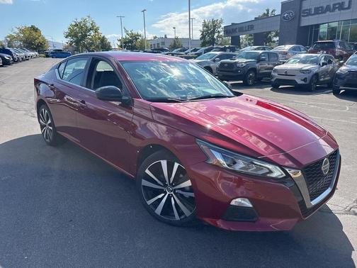 2020 Nissan Altima 2.5 SR