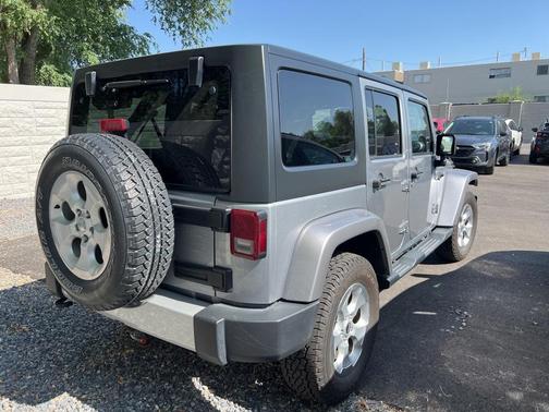 2013 Jeep Wrangler Unlimited Sahara
