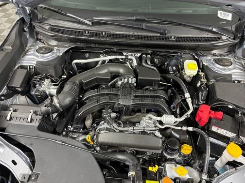 Ice Silver Metallic 2026 Subaru Outback Premium