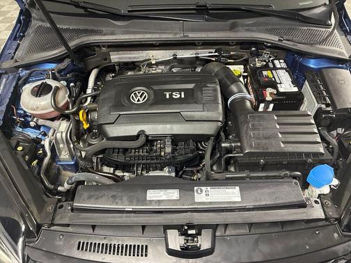 2017 Volkswagen Golf Alltrack TSI S
