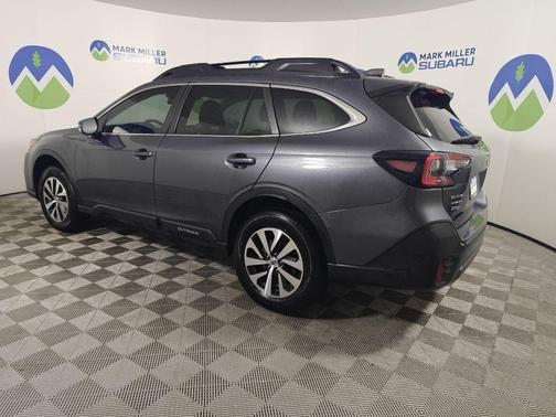 2022 Subaru Outback Premium