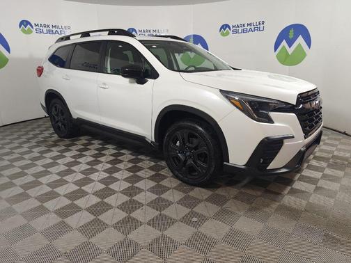 Crystal White Pearl 2025 Subaru Ascent Onyx Edition