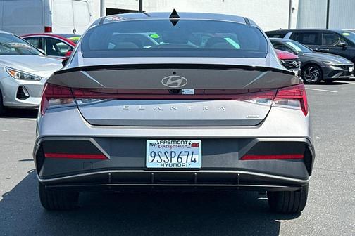2025 Hyundai ELANTRA Sport