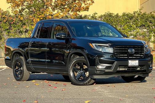 2023 Honda Ridgeline Black