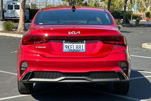 2023 Kia Forte LXS