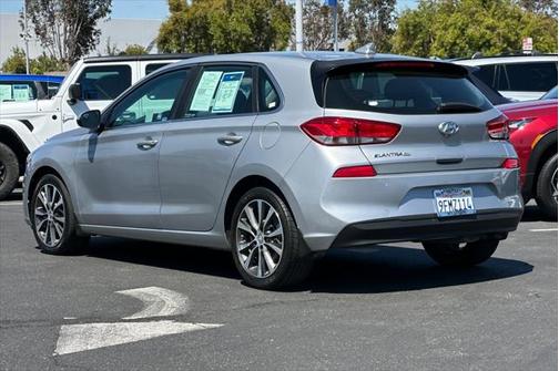 2020 Hyundai Elantra GT Base