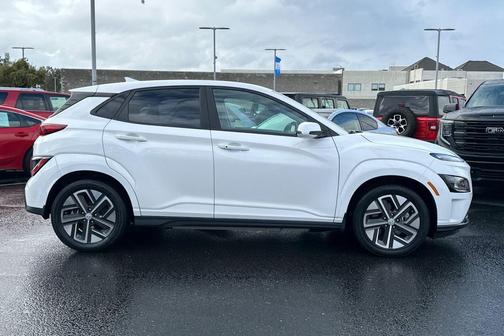 2023 Hyundai KONA EV SE