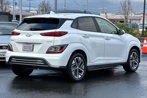 2023 Hyundai KONA EV SE