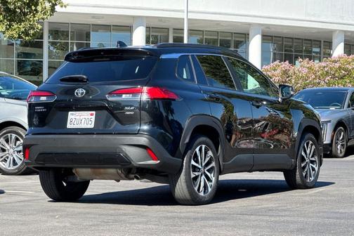 2022 Toyota Corolla Cross XLE