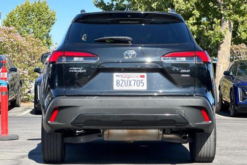 2022 Toyota Corolla Cross XLE