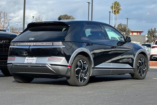 2024 Hyundai IONIQ 5 Limited