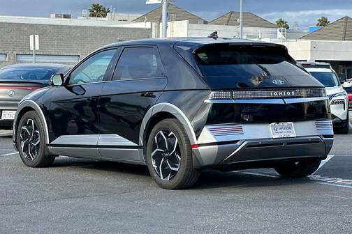 2024 Hyundai IONIQ 5 Limited