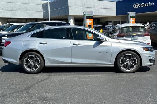 2020 Chevrolet Malibu FWD LT