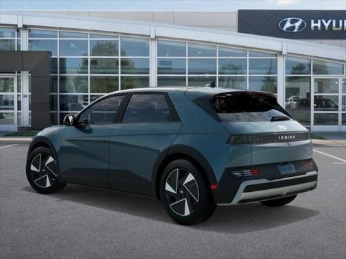 2025 Hyundai IONIQ 5 SE