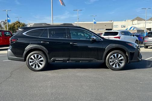 2023 Subaru Outback Touring