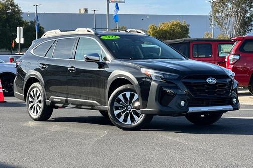 2023 Subaru Outback Touring