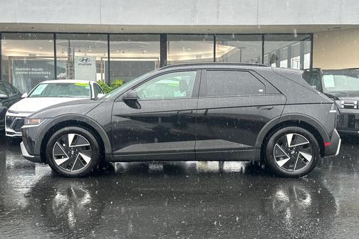 2025 Hyundai IONIQ 5 SEL