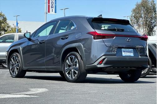 2022 Lexus UX 200 Base