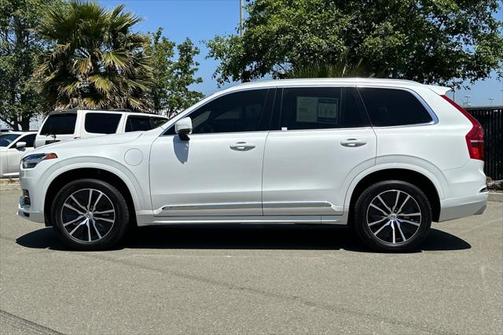 2021 Volvo XC90 Recharge Plug-In Hybrid T8 Inscription Expression 7 Passenger