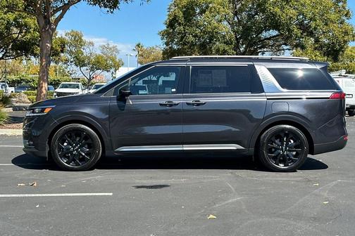 2024 Kia Carnival SX Prestige