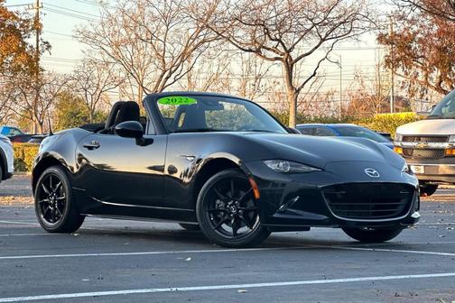2022 Mazda MX-5 Miata Sport