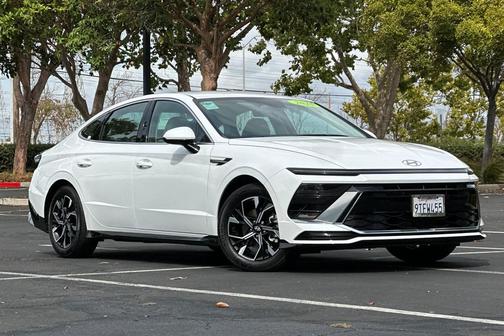 2025 Hyundai SONATA SEL