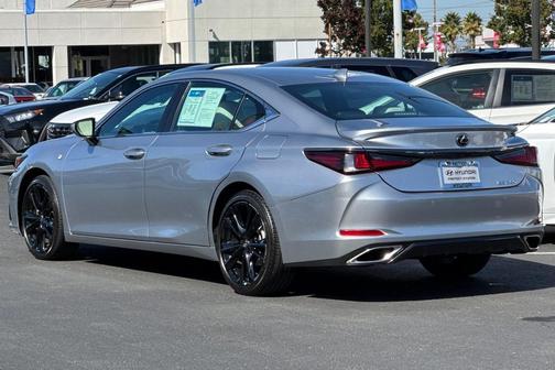 2022 Lexus ES 350 F Sport