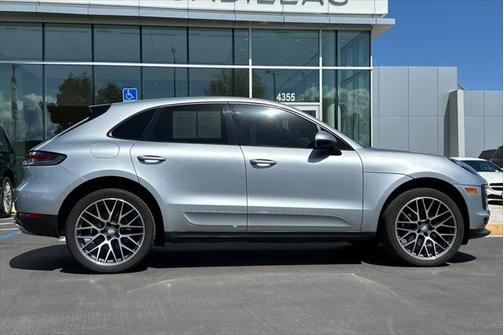 2019 Porsche Macan Base