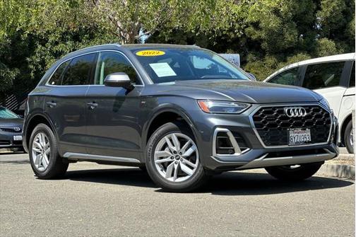 2022 Audi Q5 45 S line Premium