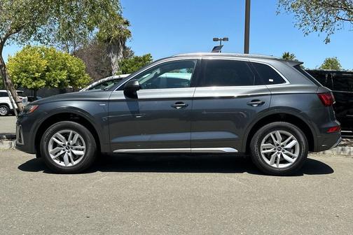 2022 Audi Q5 45 S line Premium