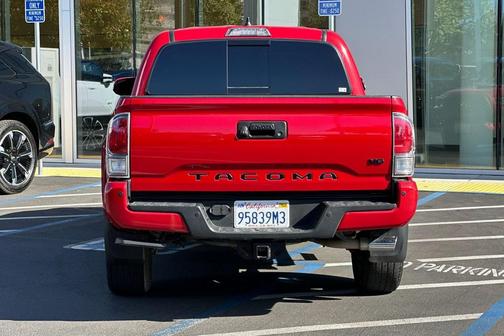 2022 Toyota Tacoma TRD Sport
