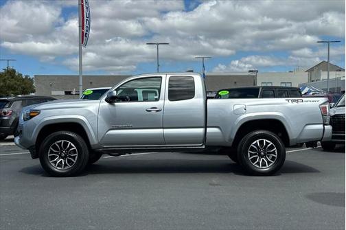 2022 Toyota Tacoma TRD Sport
