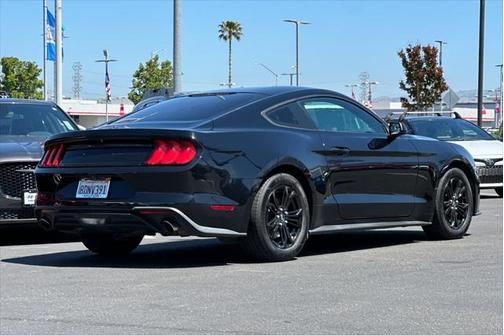 2018 Ford Mustang EcoBoost