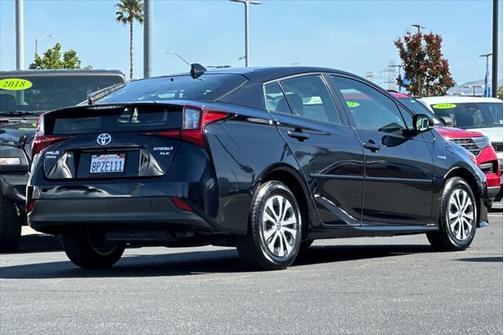 2020 Toyota Prius XLE