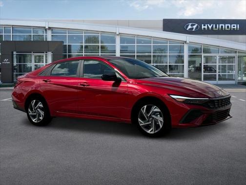 2025 Hyundai ELANTRA Sport