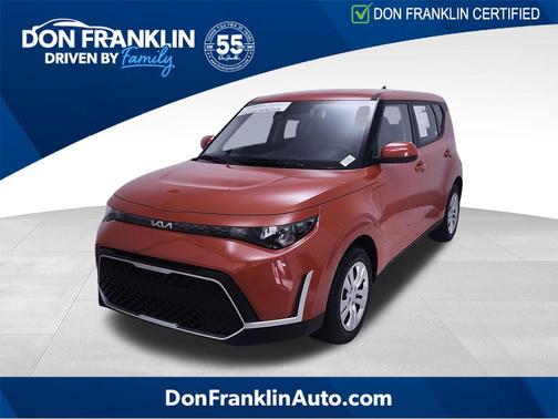 Inferno Red 2025 Kia Soul LX