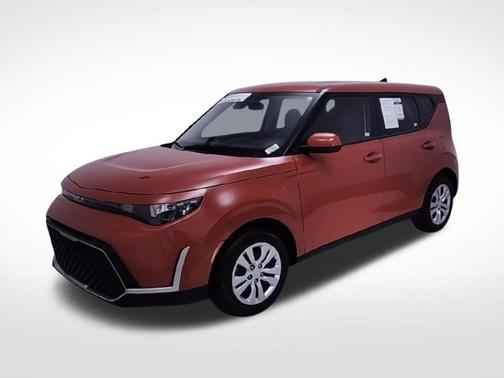 Inferno Red 2025 Kia Soul LX