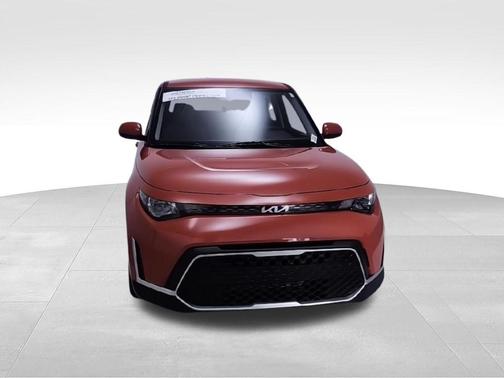 Inferno Red 2025 Kia Soul LX